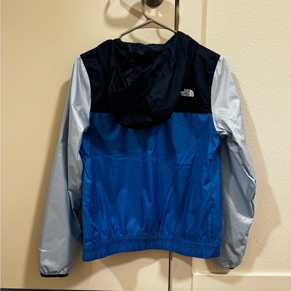 Northface Windbreaker - XS - Picture 2 of 2